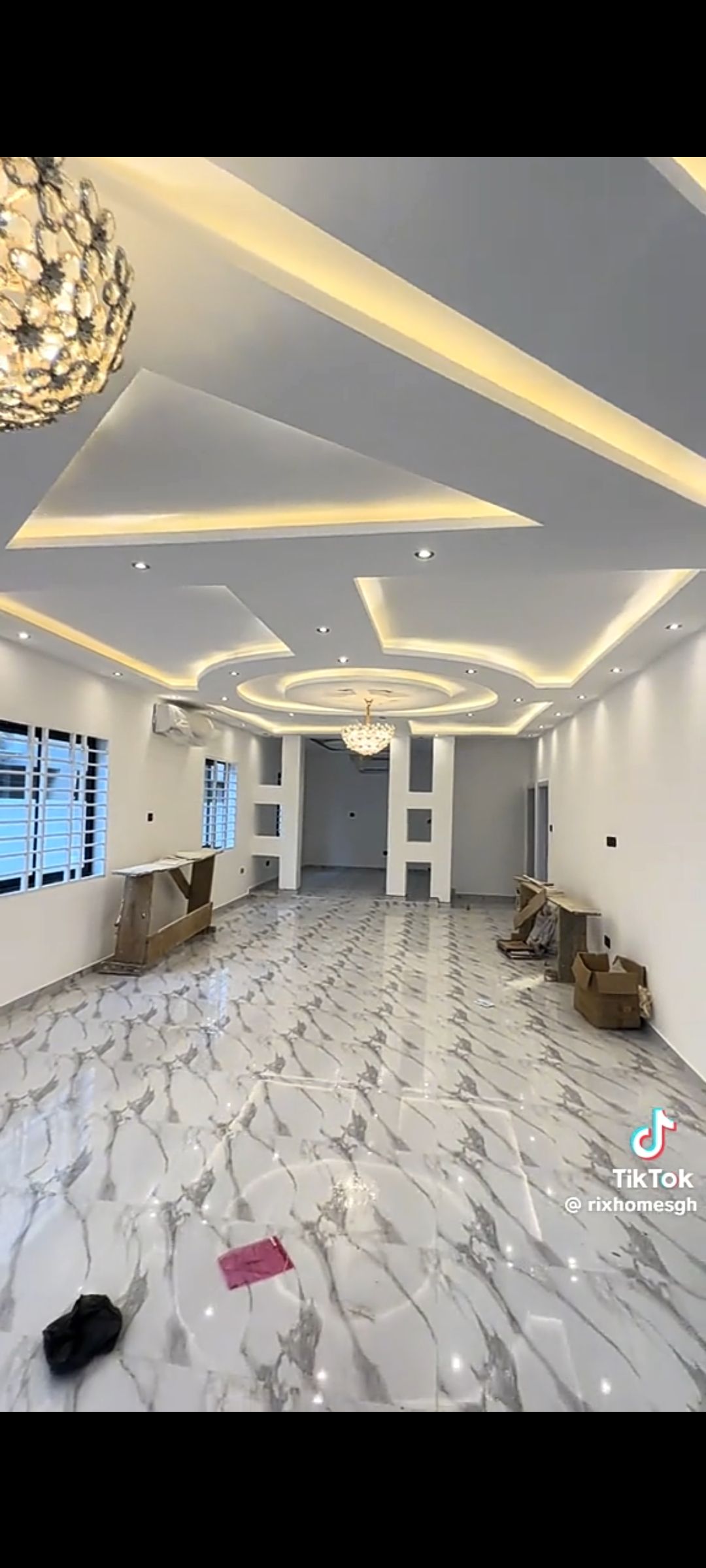 5 bedroom duplex in LEKKI view 2